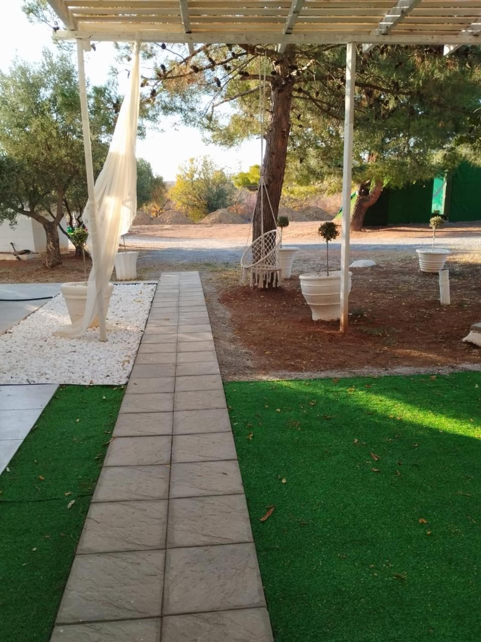 Black N' White Cozy Housegarden Alexandroupoli Exterior photo